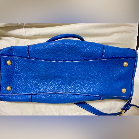 Authentic Prada Vitello Daino Large Leather Bag**Final Reduced Price** - Picture 4 of 7